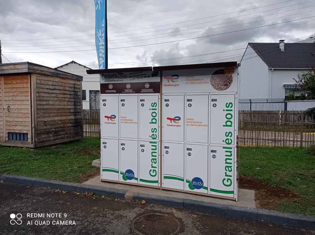 NOUVEAU ! Pour mieux vous servir, JEUDY ENERGIES vient d'installer un distributeur de granulés de bois sur le secteur de VICHY